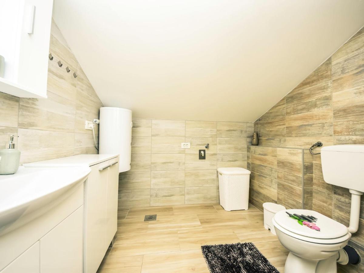 Apartment Matanovi Dvori-2 By Interhome Vir Exterior photo