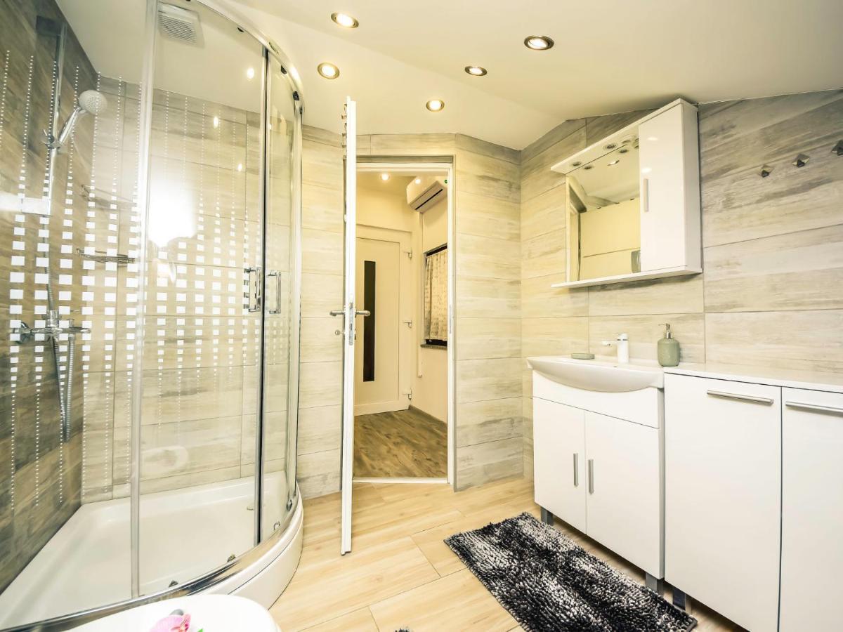 Apartment Matanovi Dvori-2 By Interhome Vir Exterior photo