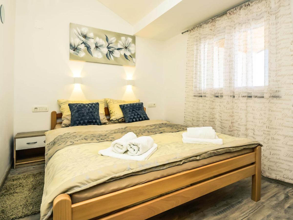 Apartment Matanovi Dvori-2 By Interhome Vir Exterior photo